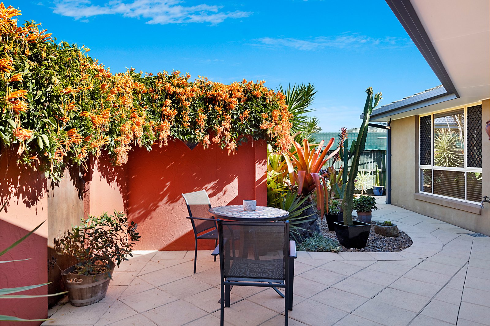 2/4 Sandbank Place KINGSCLIFF 2