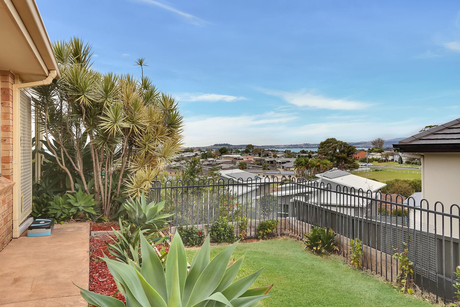 24 Sanderson Road KANAHOOKA 12