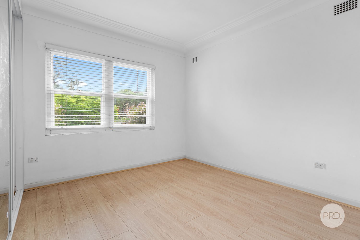 24 Seaforth Avenue OATLEY 4