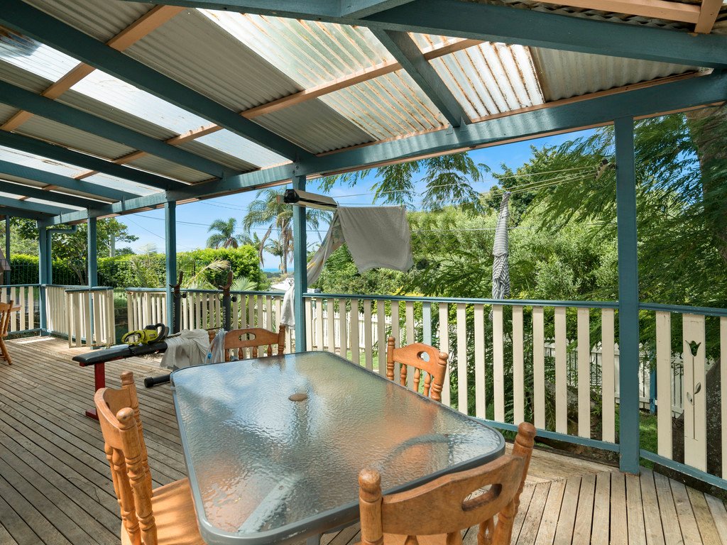 24 Seaview Street TWEED HEADS SOUTH 2