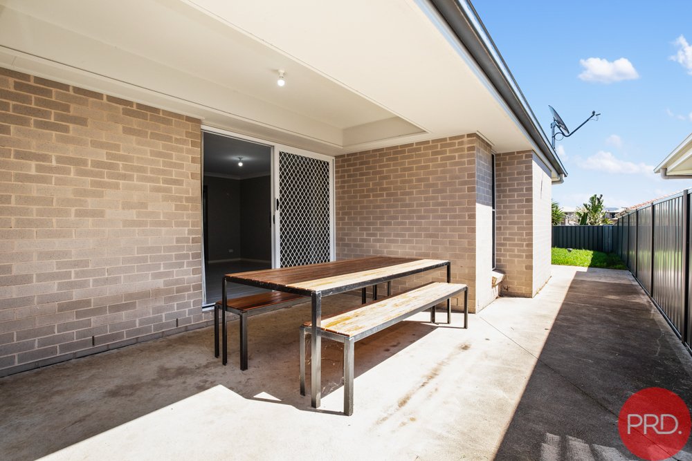24 Sellers Avenue RUTHERFORD 17