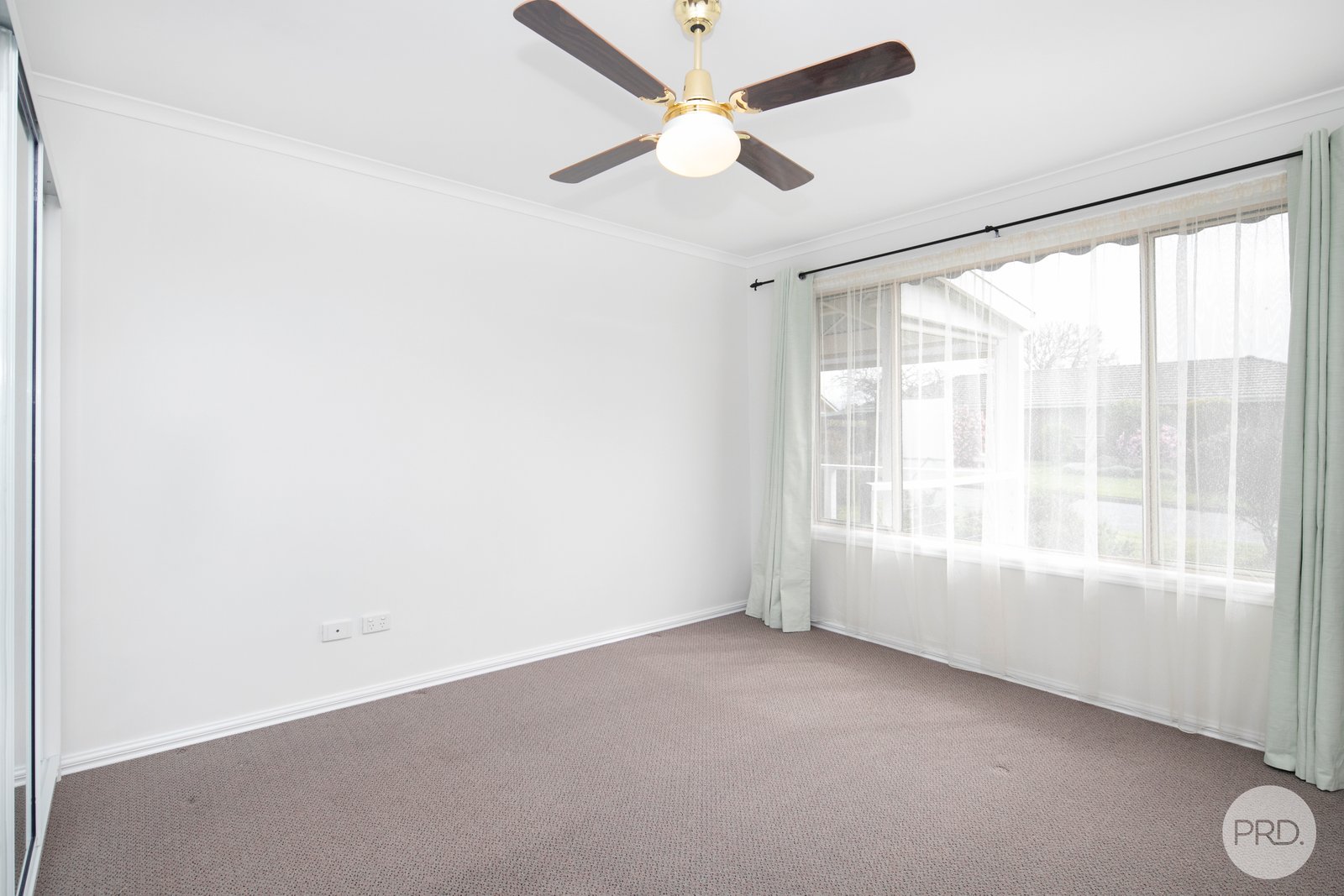 24 Semmens Avenue CRESWICK 7