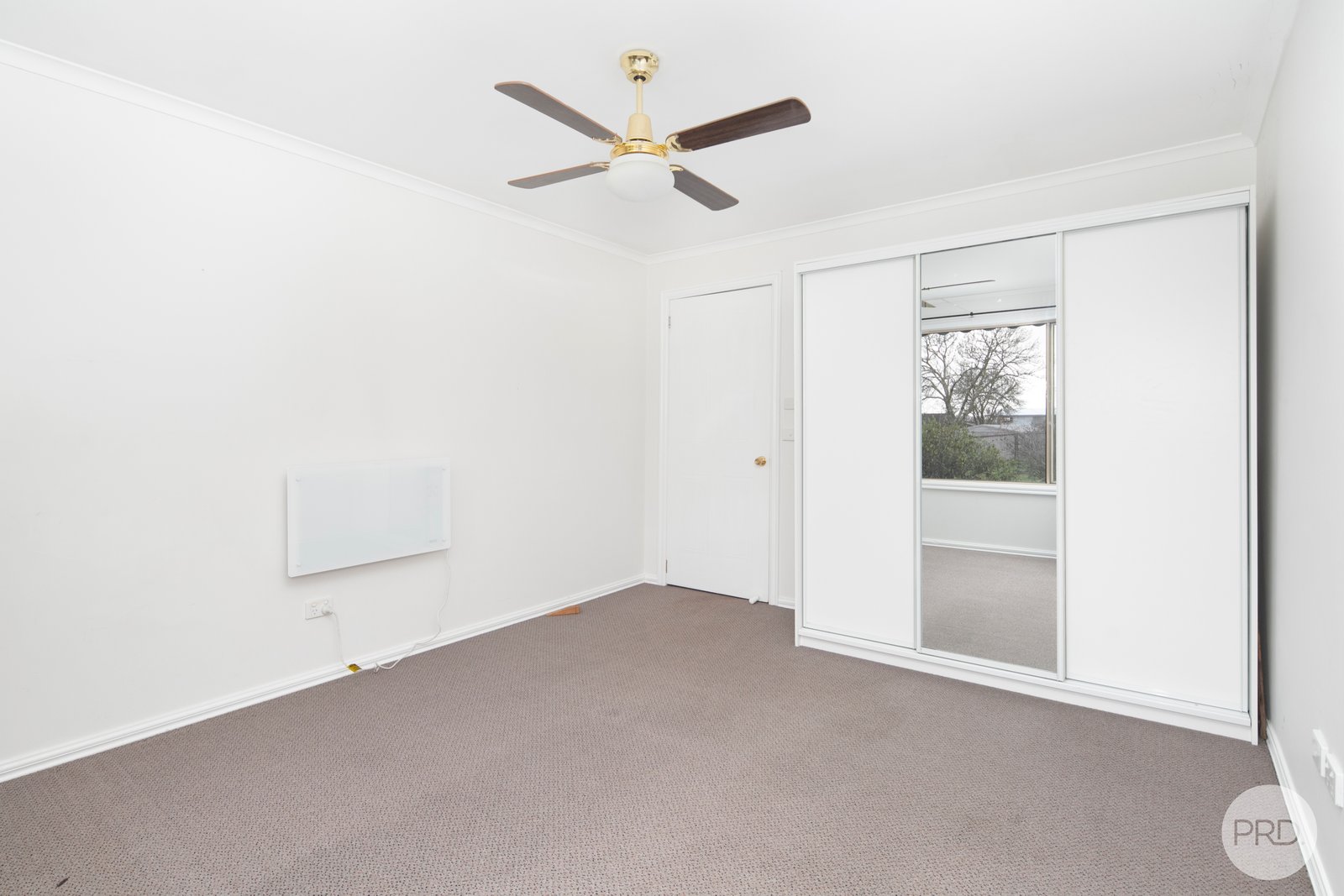 24 Semmens Avenue CRESWICK 7