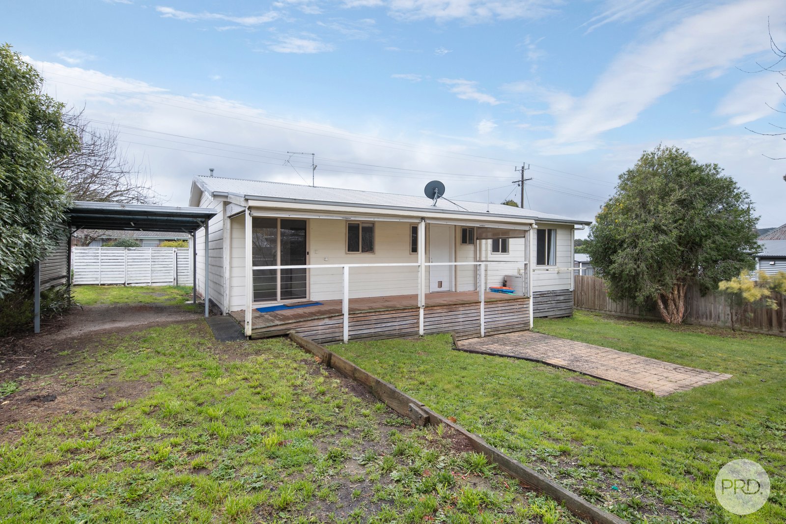 24 Semmens Avenue CRESWICK 11