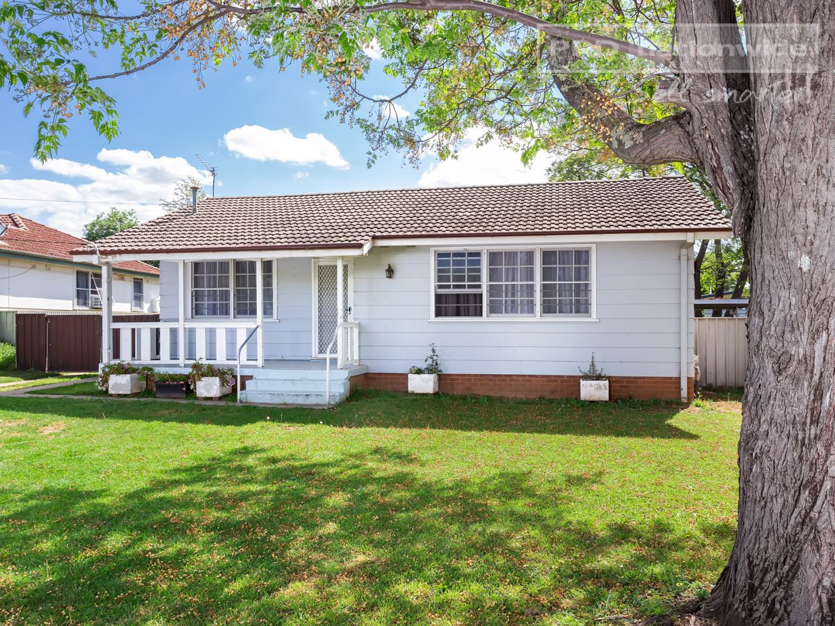 24 Sepik Road ASHMONT 1