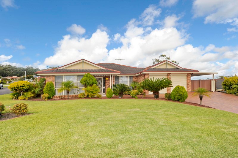 24 Sergeant Baker Drive CORLETTE 1