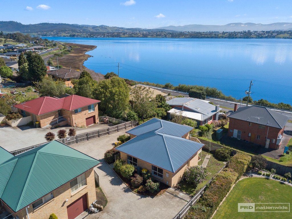 2/4 Sharron Drive GRANTON 21