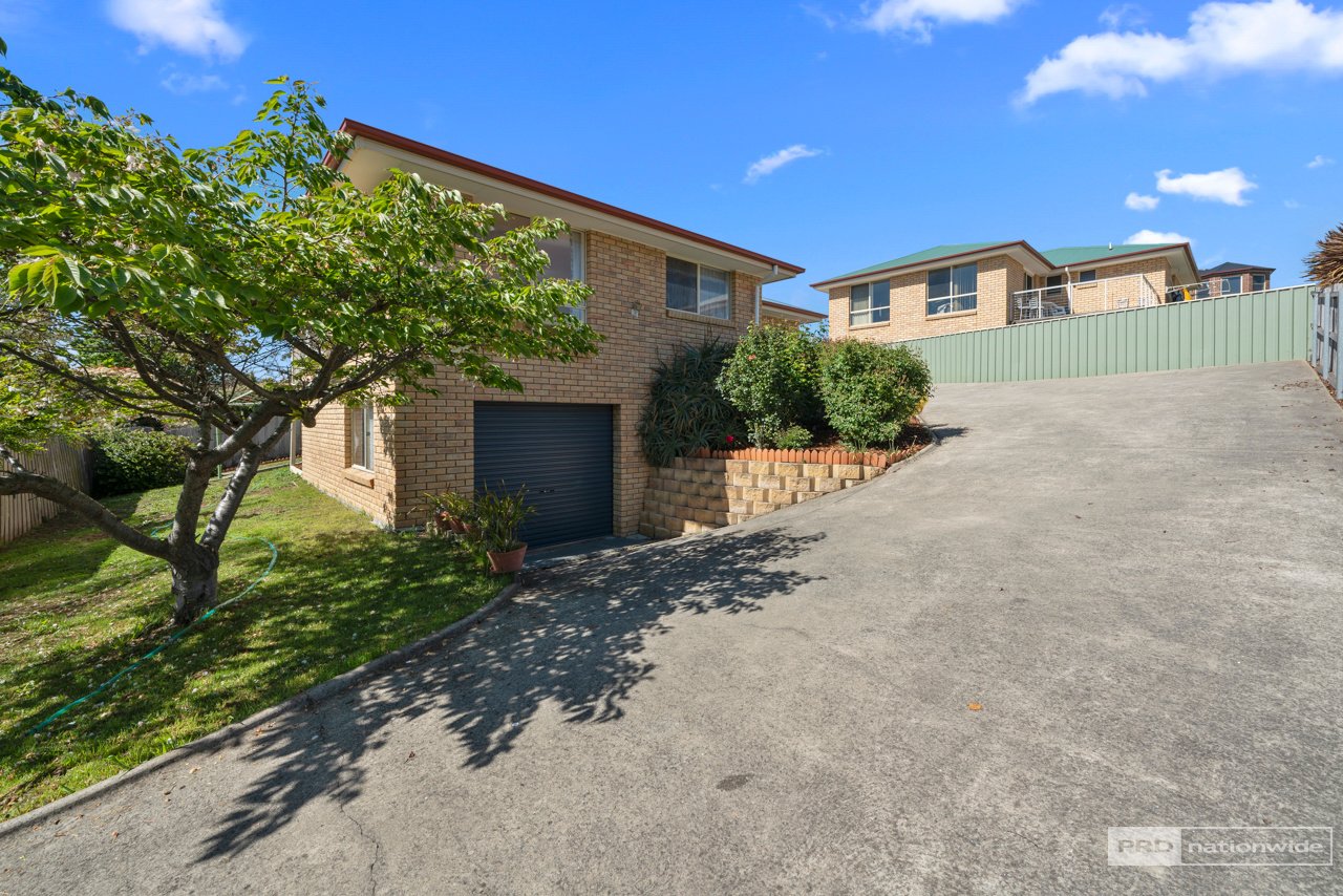 2/4 Sharron Drive GRANTON 25