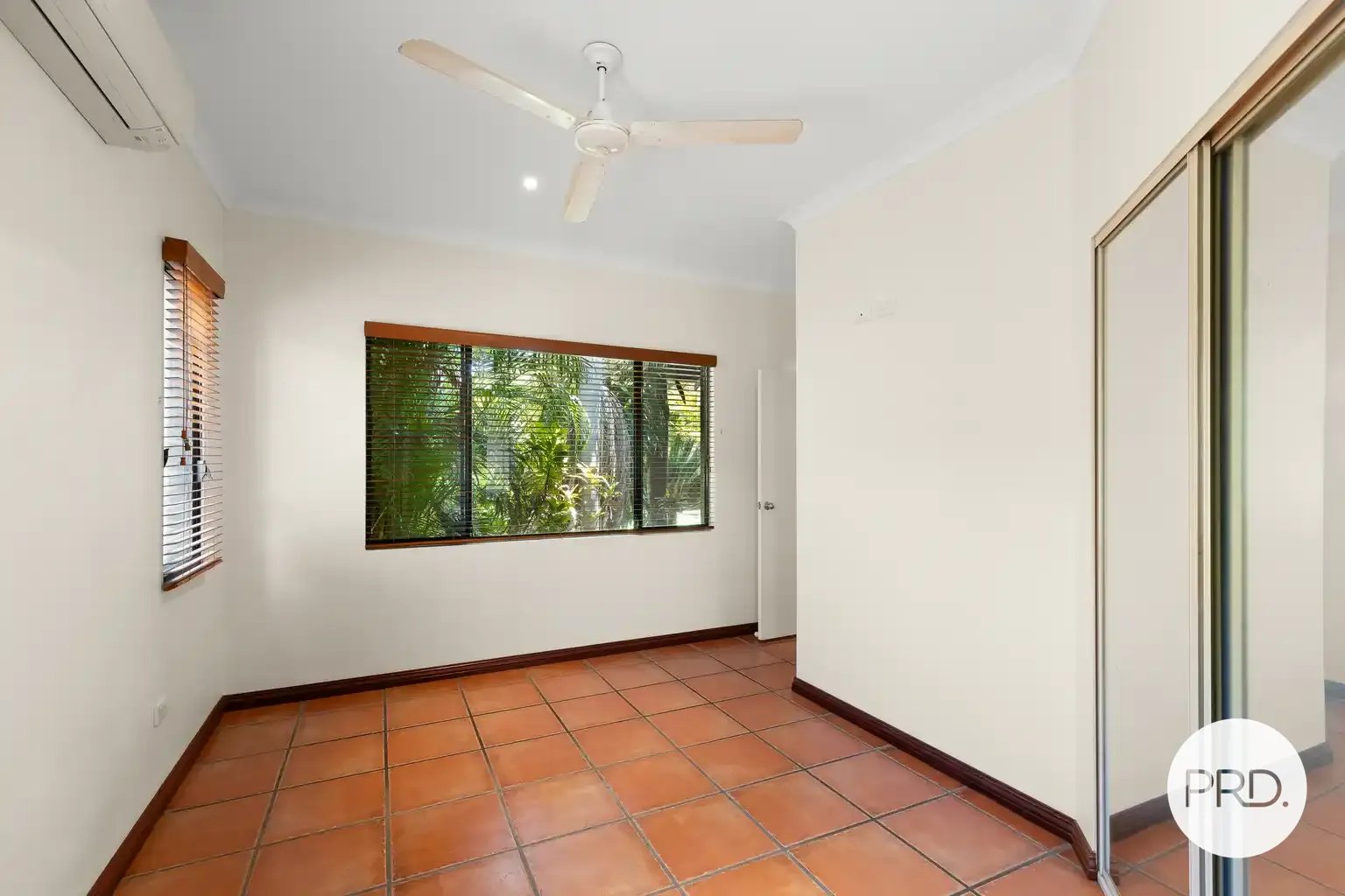 24 Shearwater Cres  DJUGUN 13