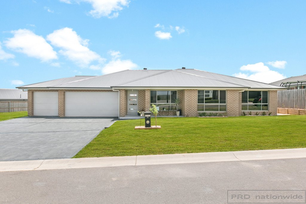 24 Skimmer Street CHISHOLM 1