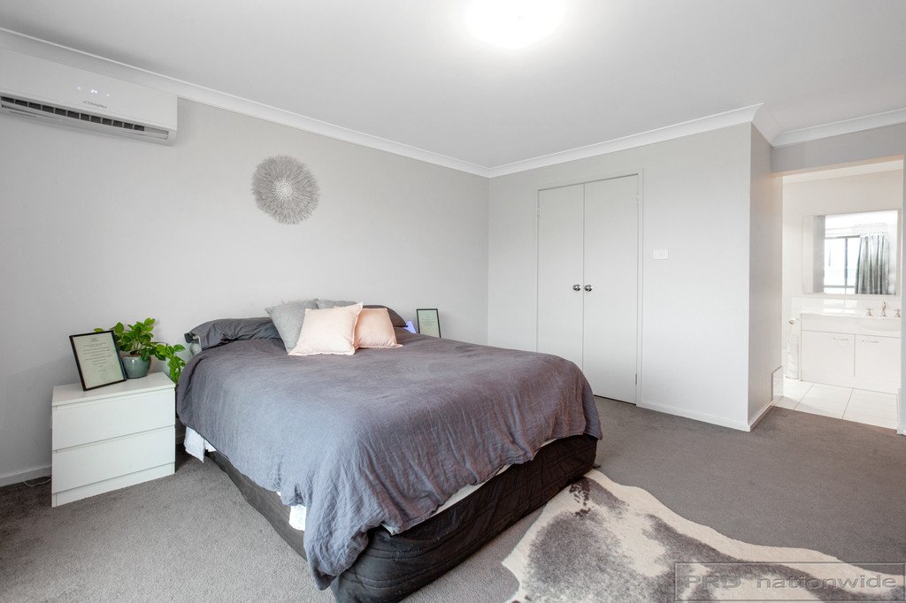 24 Skimmer Street CHISHOLM 8