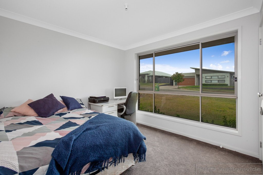 24 Skimmer Street CHISHOLM 11