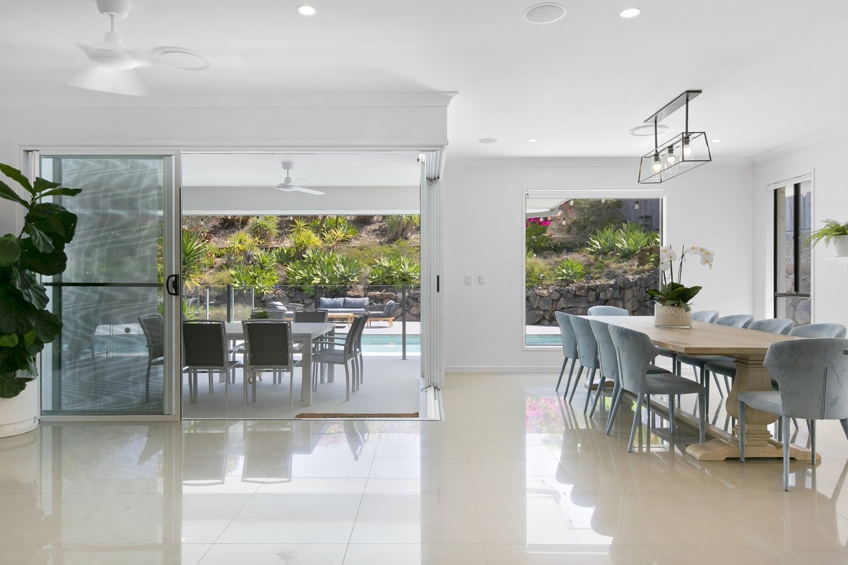 24 Sormano Street Reedy Creek 9