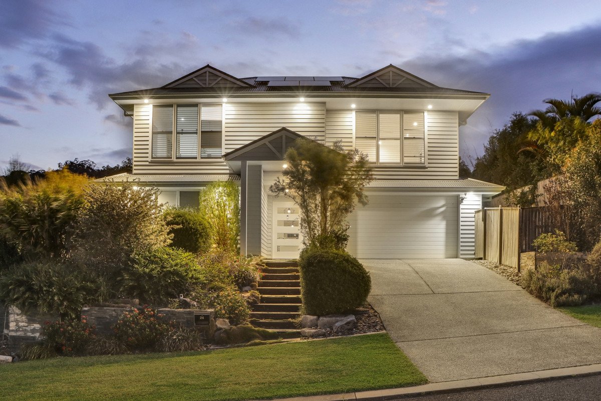 24 Sormano Street Reedy Creek 32