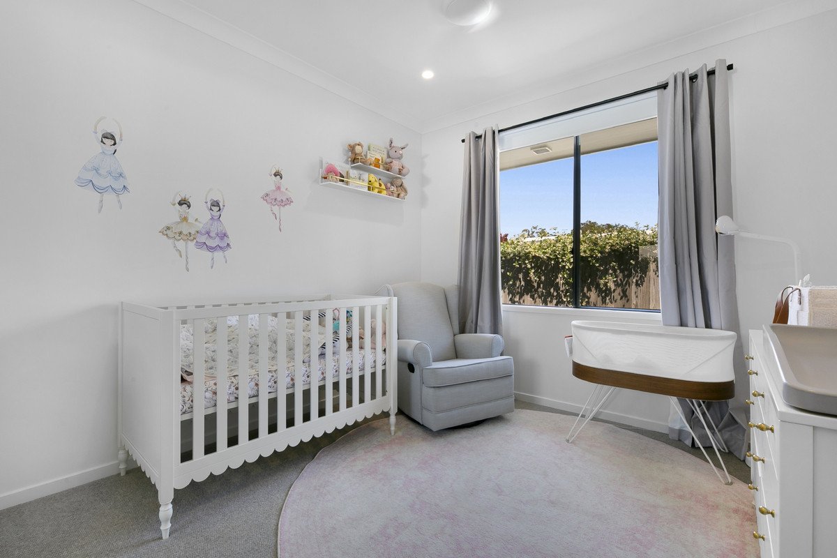 24 Sormano Street Reedy Creek 15