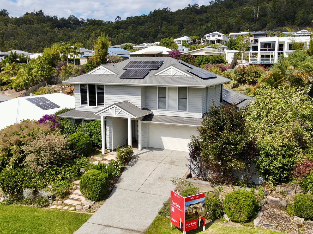 24 Sormano Street Reedy Creek 1