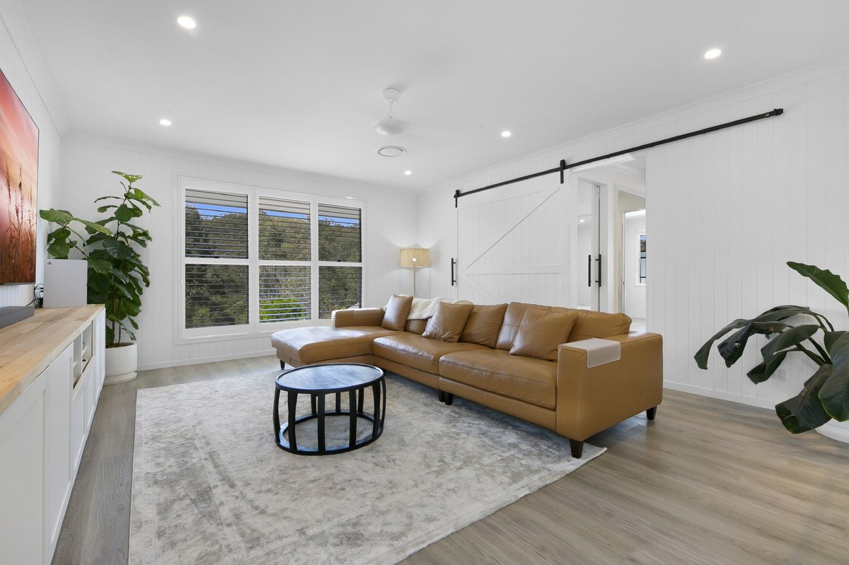 24 Sormano Street Reedy Creek 19