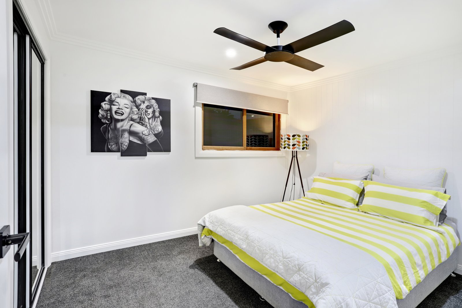 24 Spindle Street PALM BEACH 9