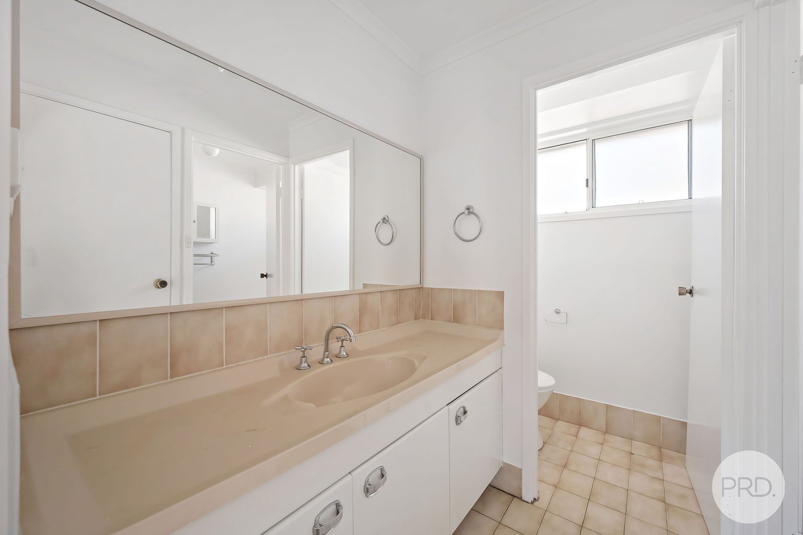 24 Spinnaker Way CORLETTE 9
