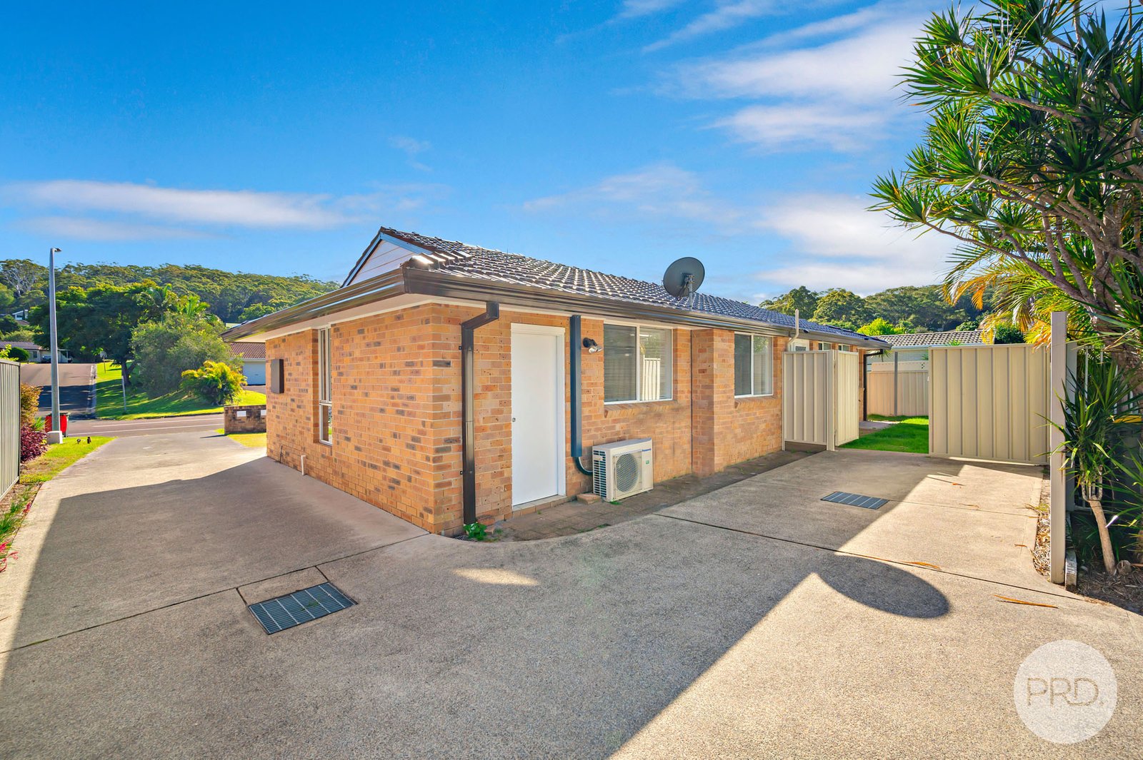 24 Spinnaker Way CORLETTE 14