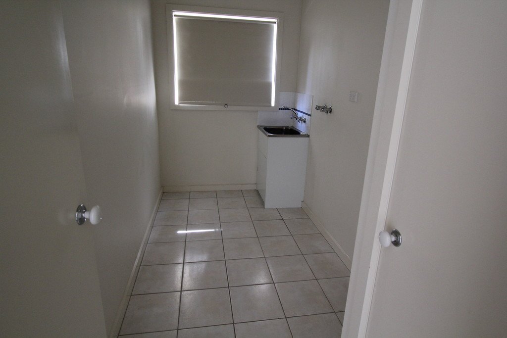 24 St Andrews Place LAKE GARDENS 12