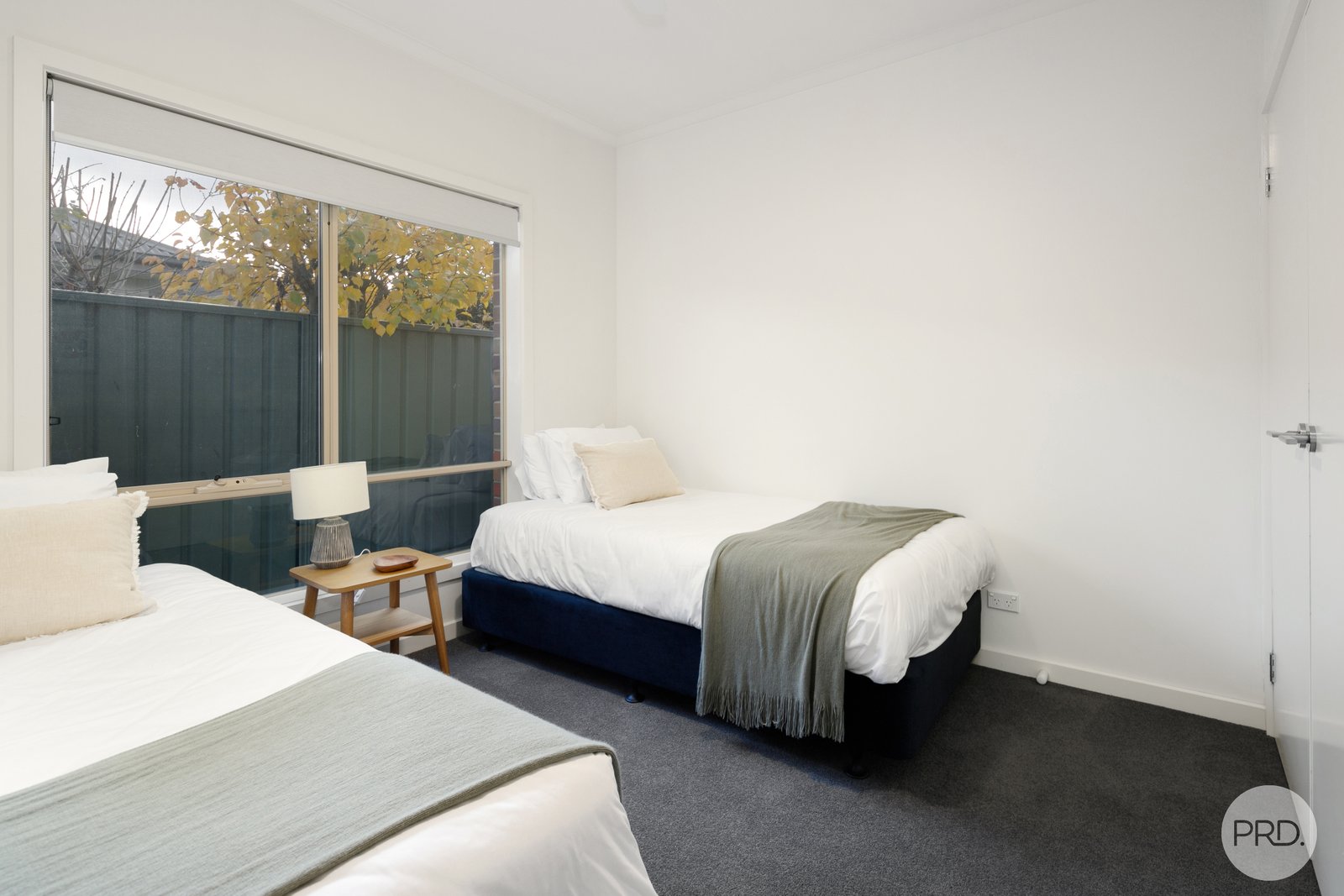 24 St Andrews Place LAKE GARDENS 9