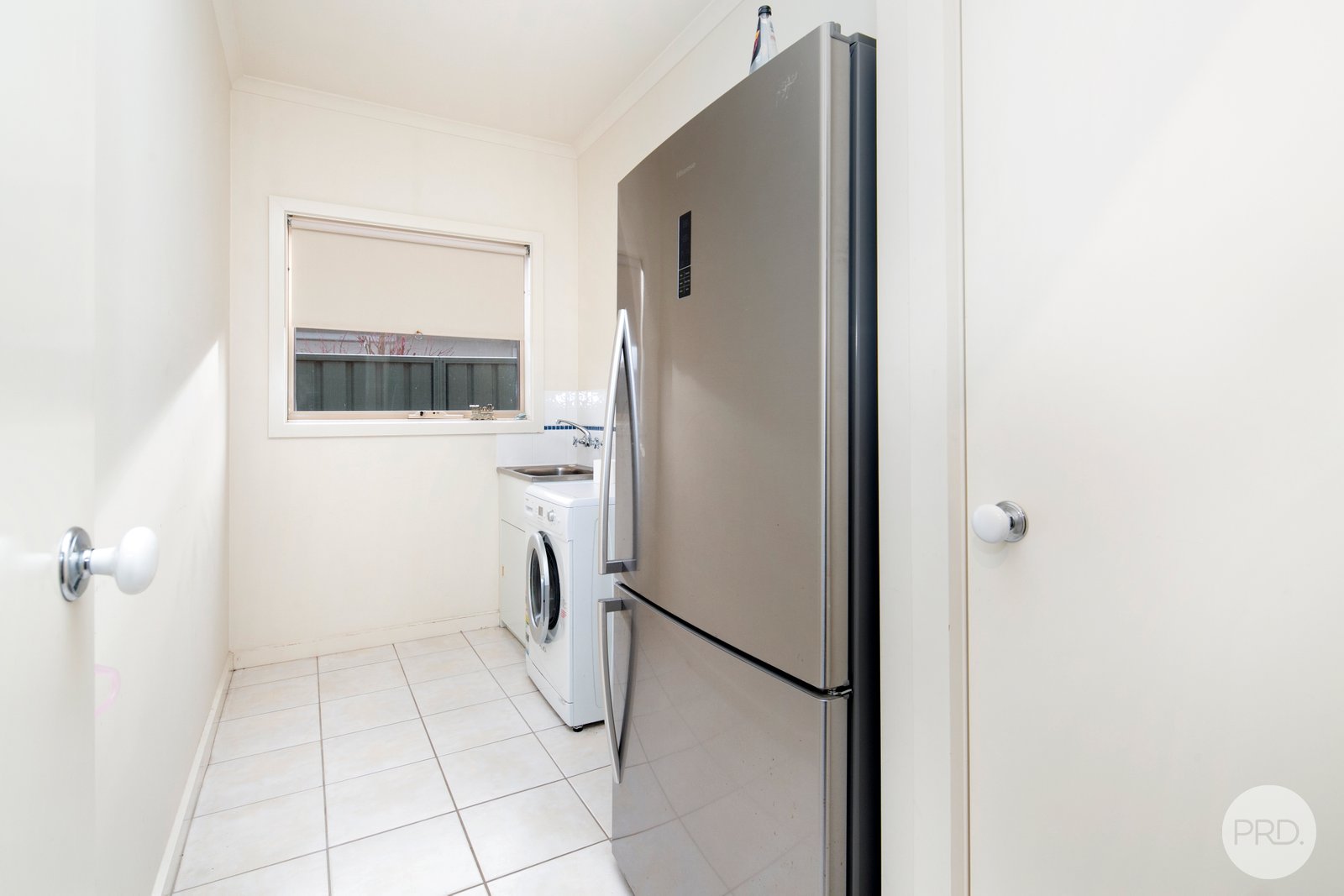 24 St Andrews Place LAKE GARDENS 10