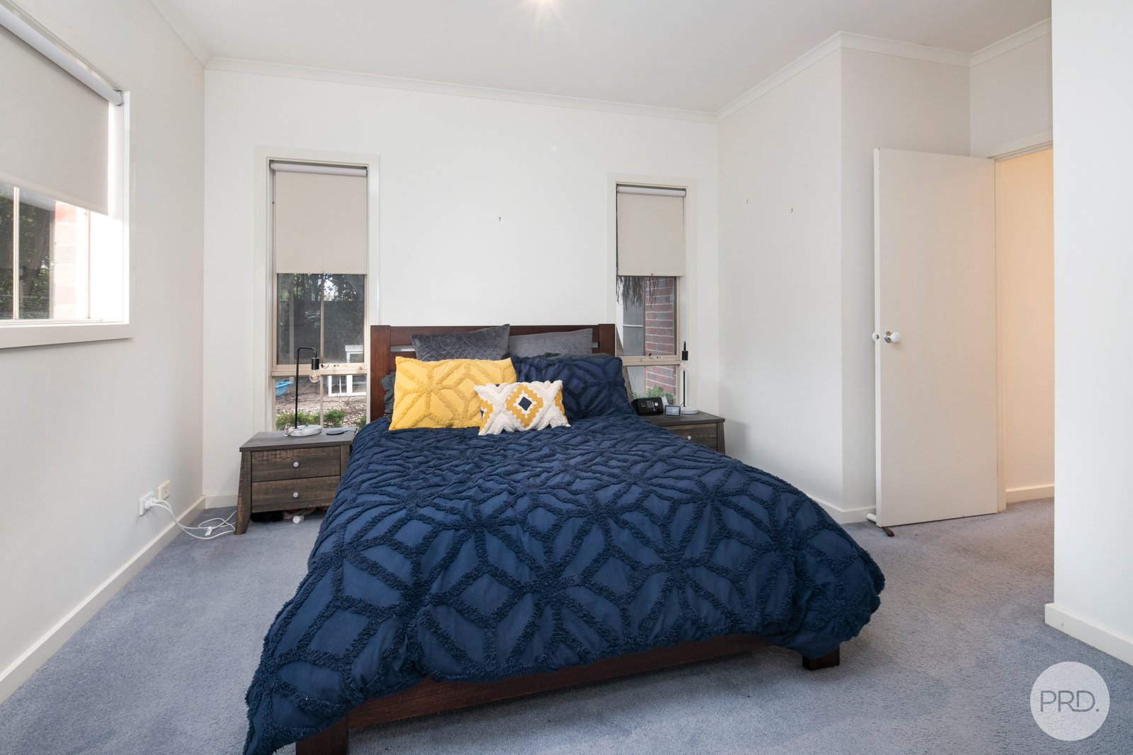 24 St Andrews Place LAKE GARDENS 11