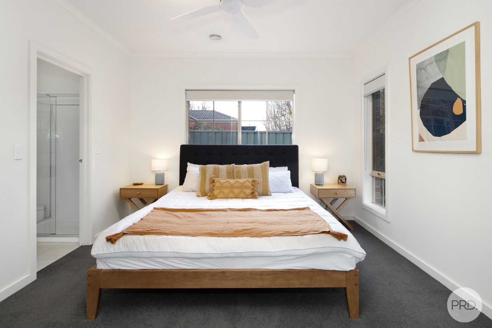 24 St Andrews Place LAKE GARDENS 6