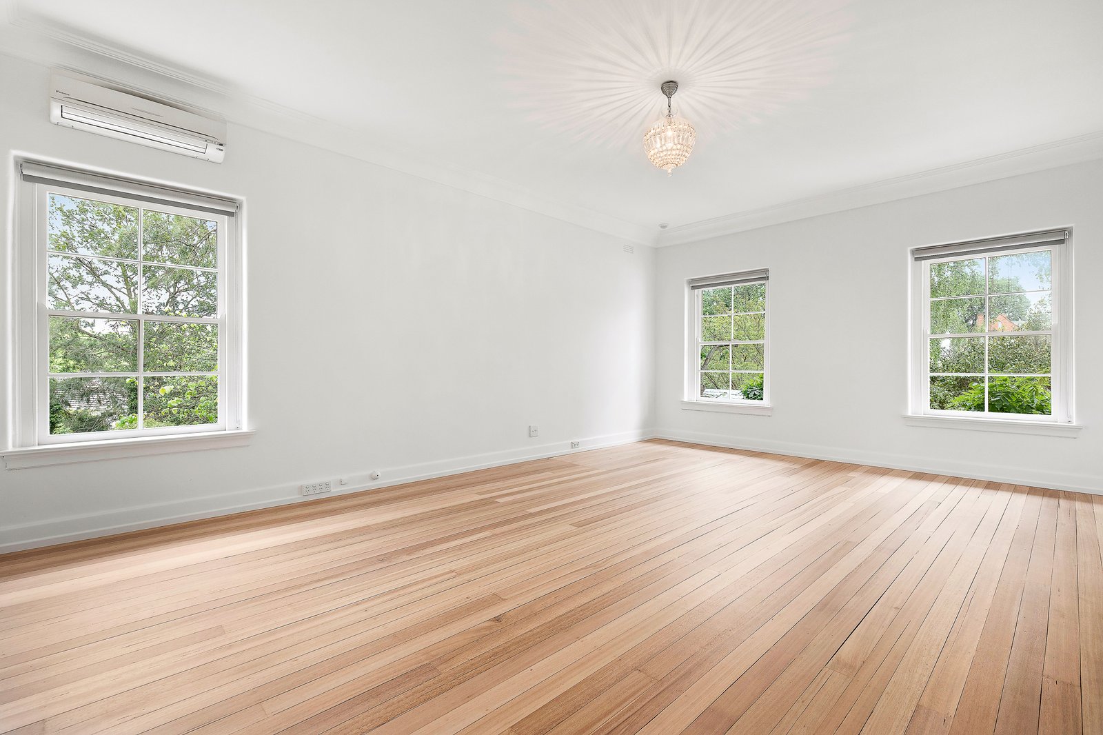 Real Estate and Property in 2/4 St Georges Court, Toorak, VIC