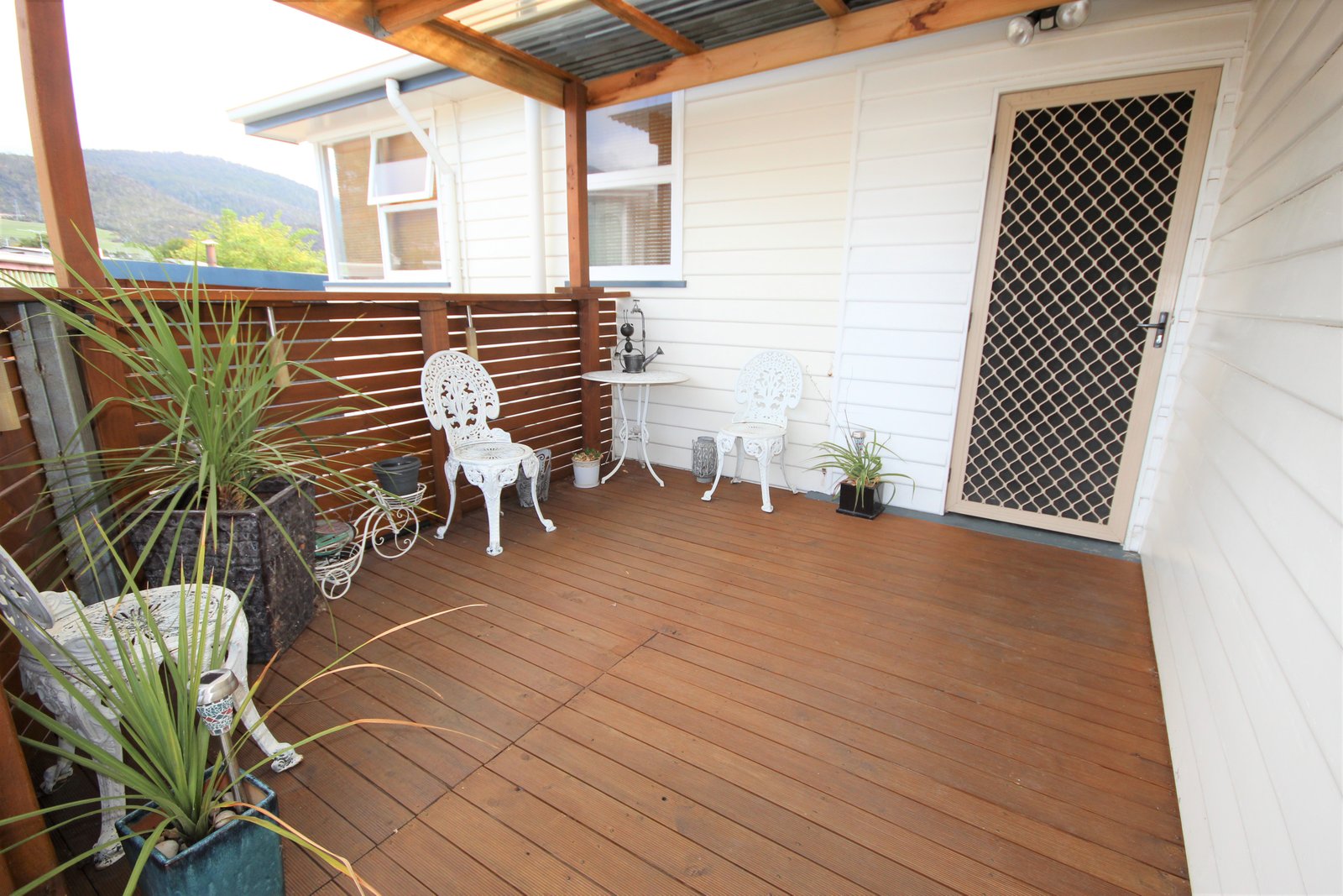24 Stansbury Street GLENORCHY 2