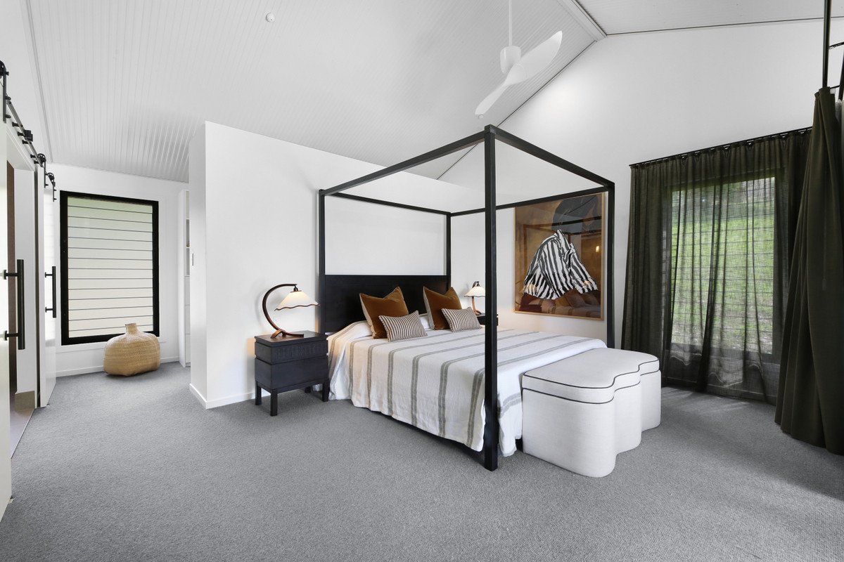 24 Stockyard Court Tallebudgera 7