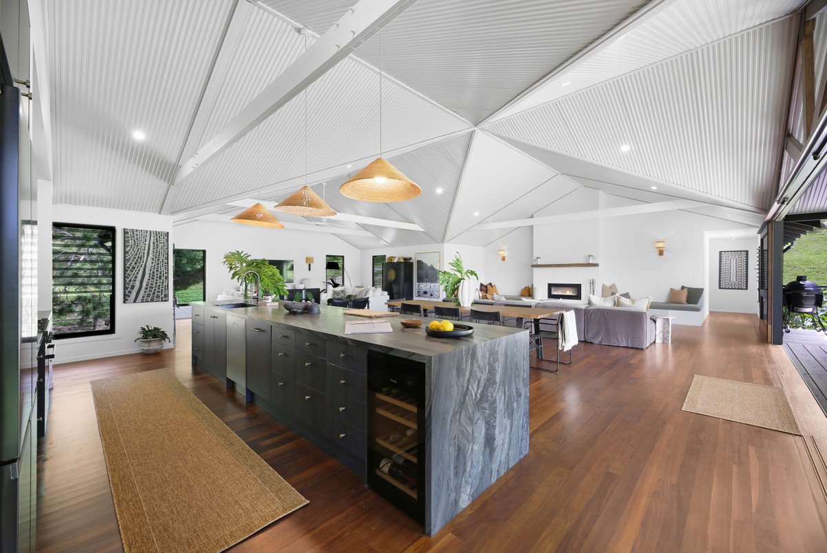 24 Stockyard Court Tallebudgera 8