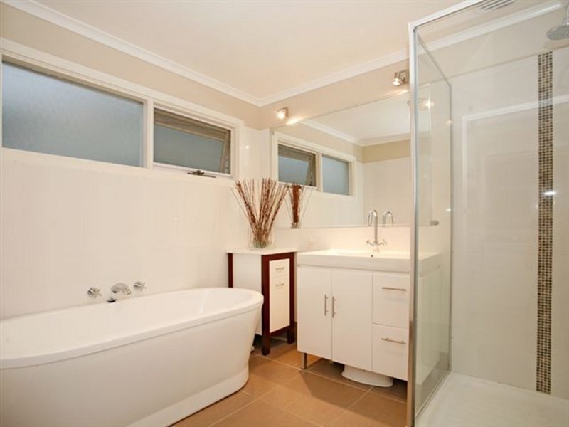 Gallery: 24 Sturt Street