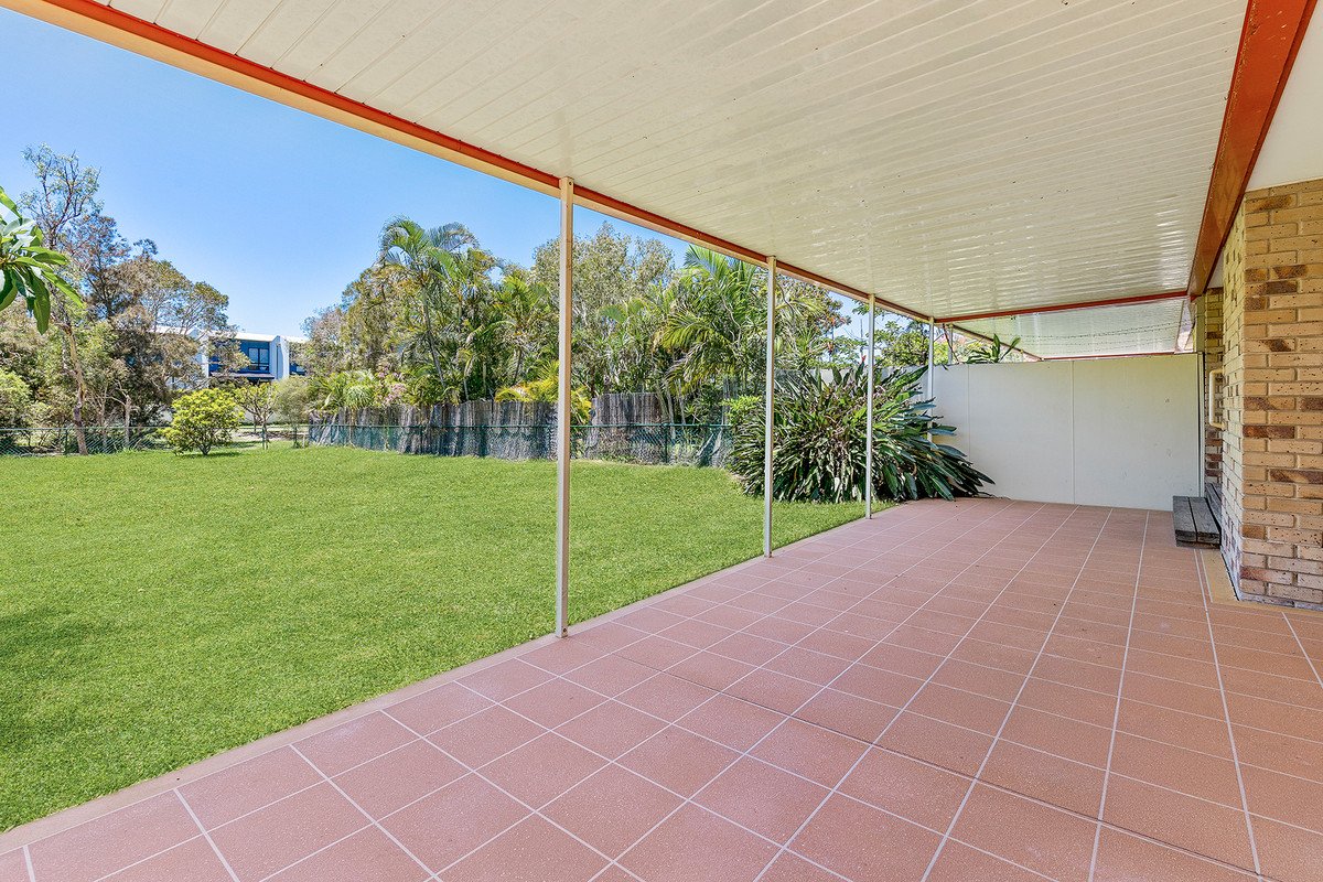 2/4 Styer Circuit Burleigh Waters 5