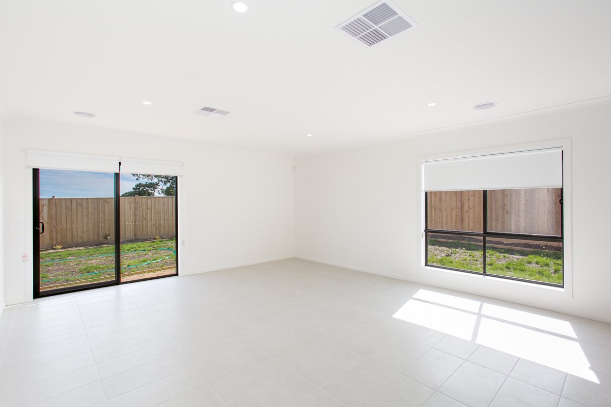 Gallery: 24 Sugarloaf Road