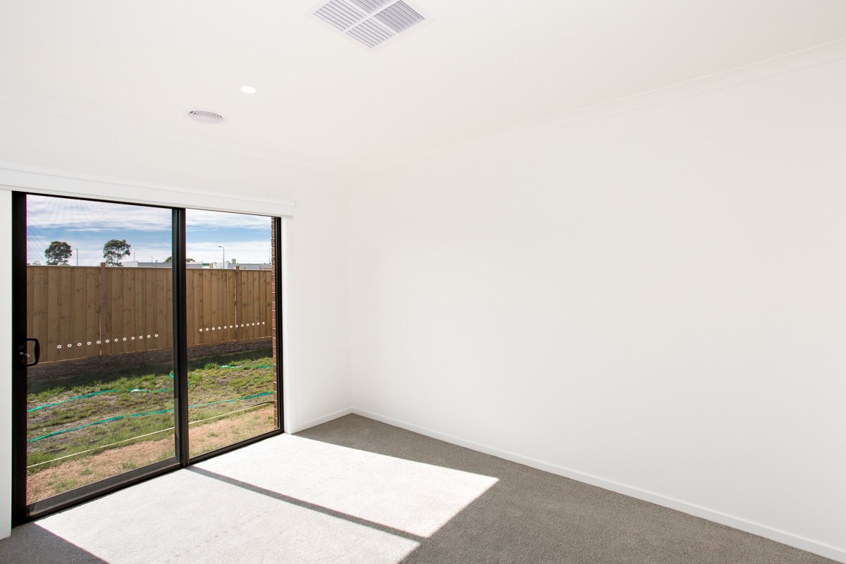 Gallery: 24 Sugarloaf Road
