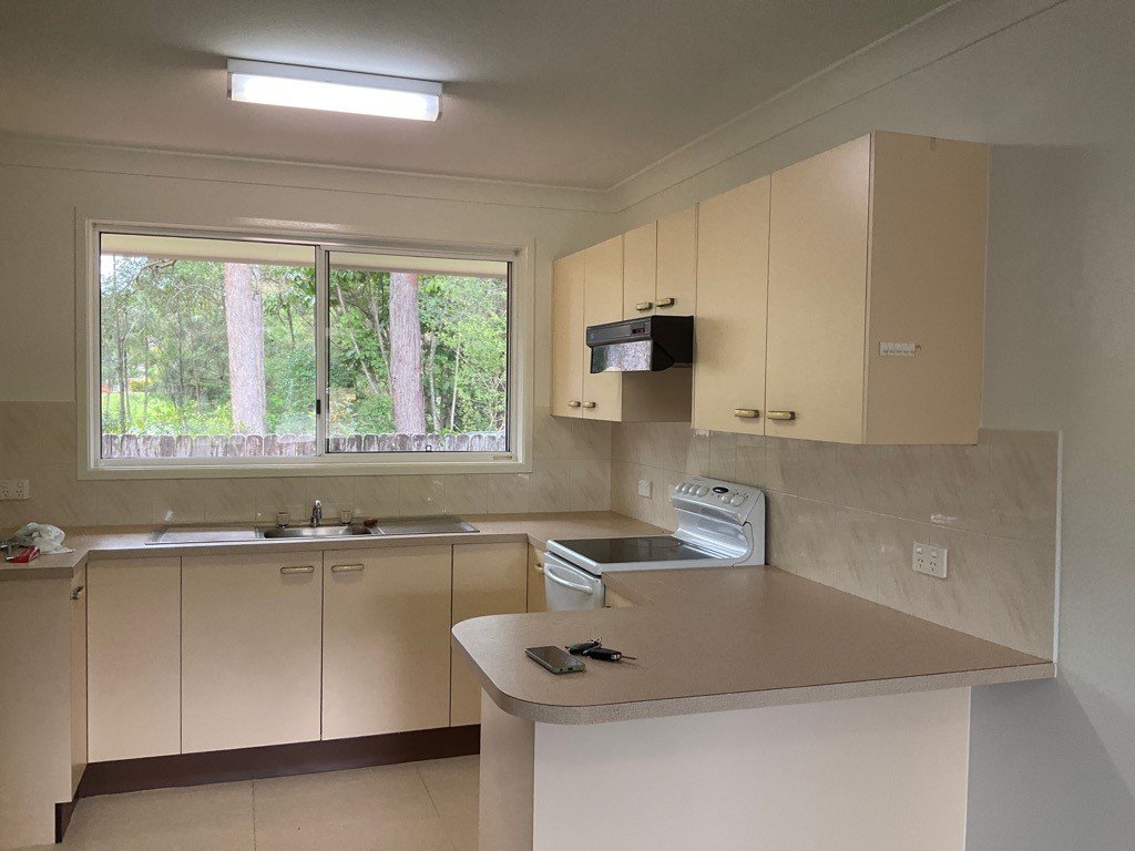 2/4 Sunbird Crescent BOAMBEE EAST 2