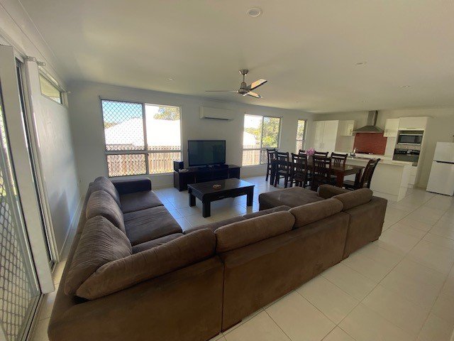 24 Sundowner  CLINTON 6