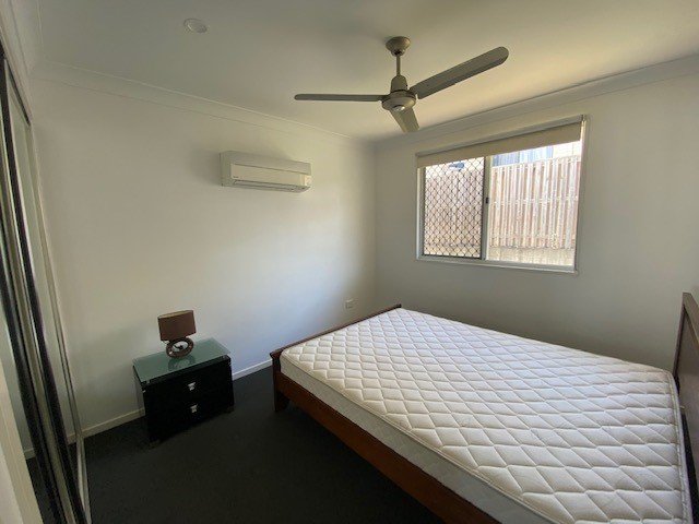 24 Sundowner  CLINTON 12