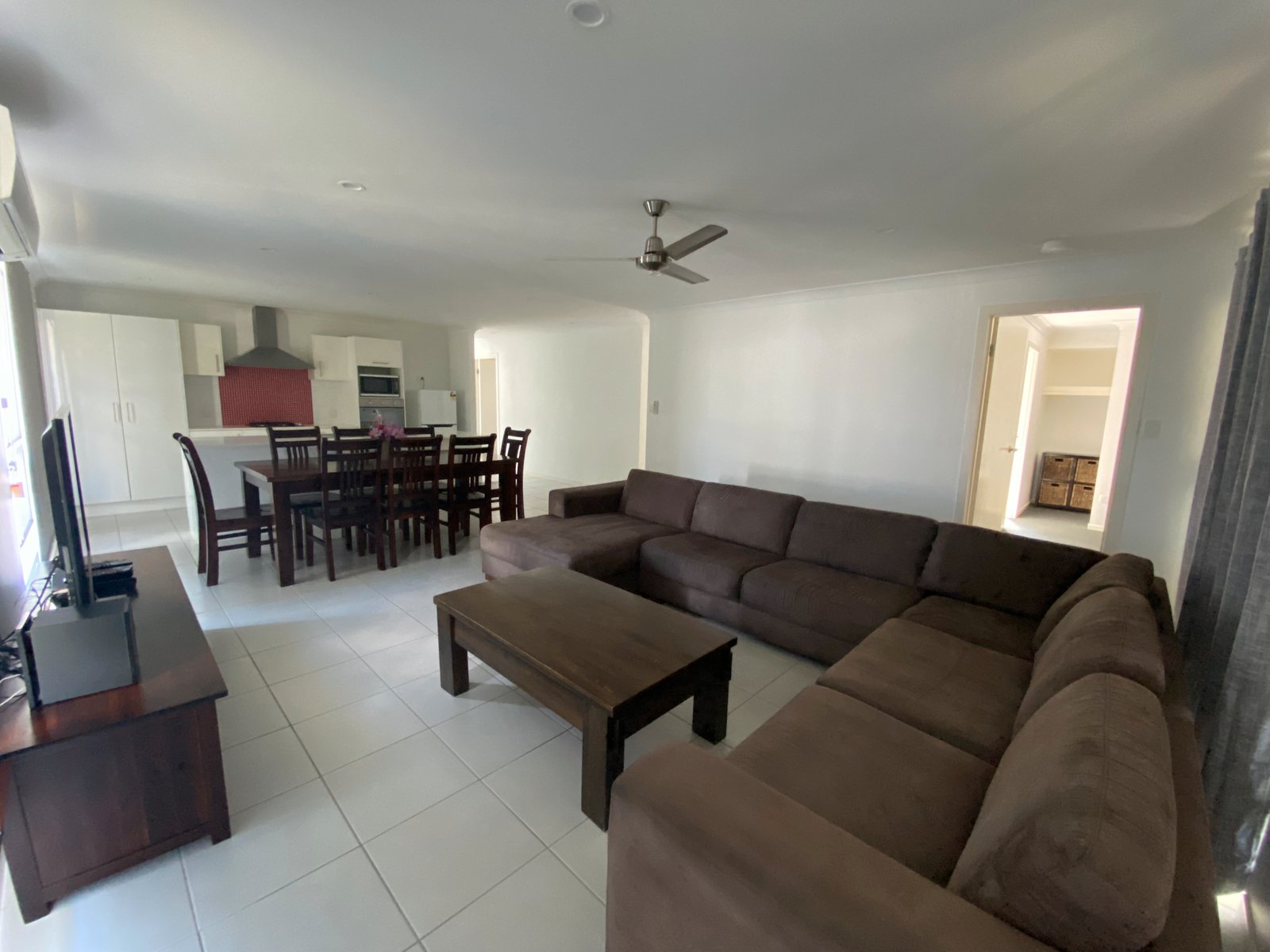 24 Sundowner Road CLINTON 8