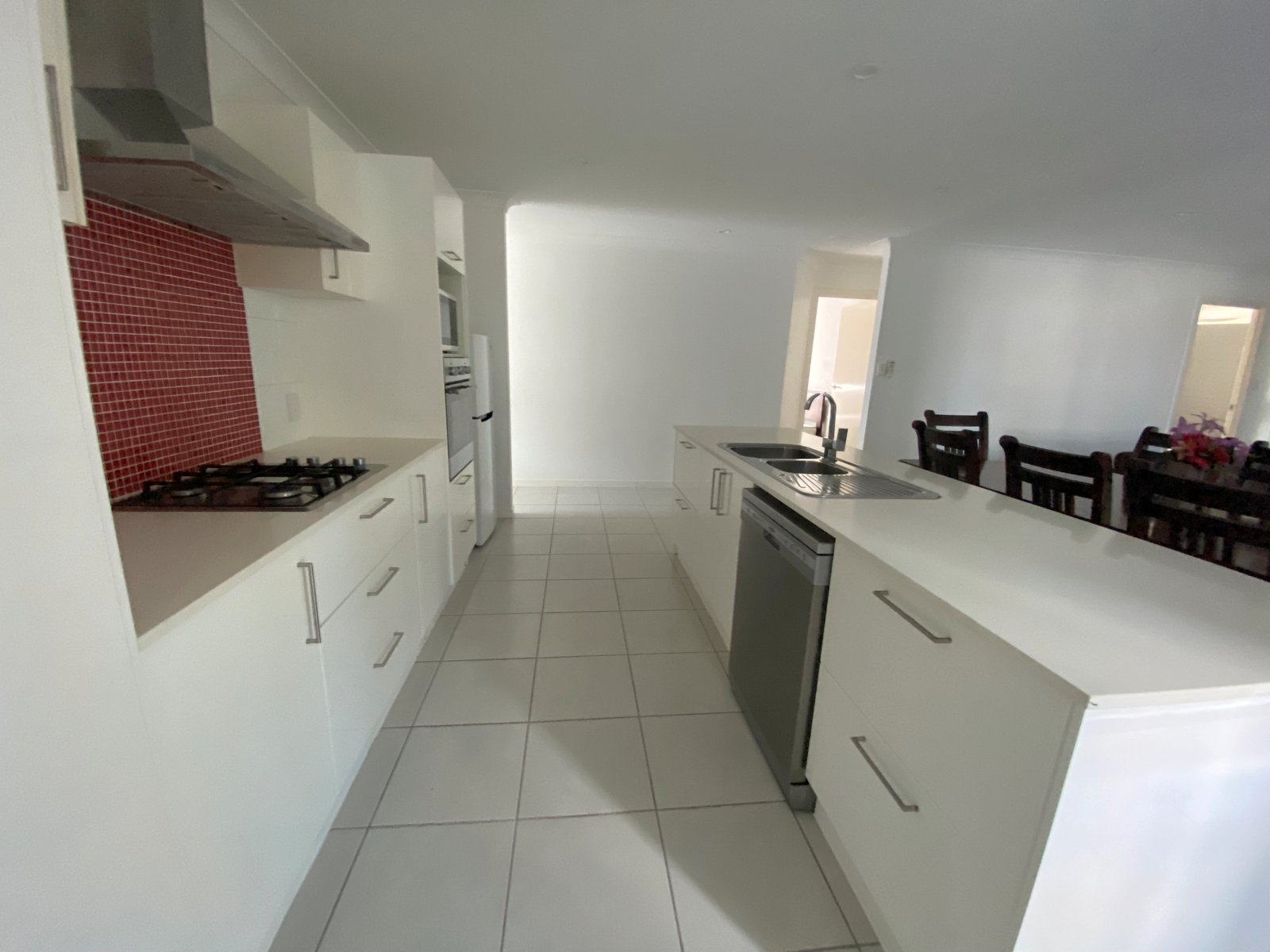 24 Sundowner Road CLINTON 9