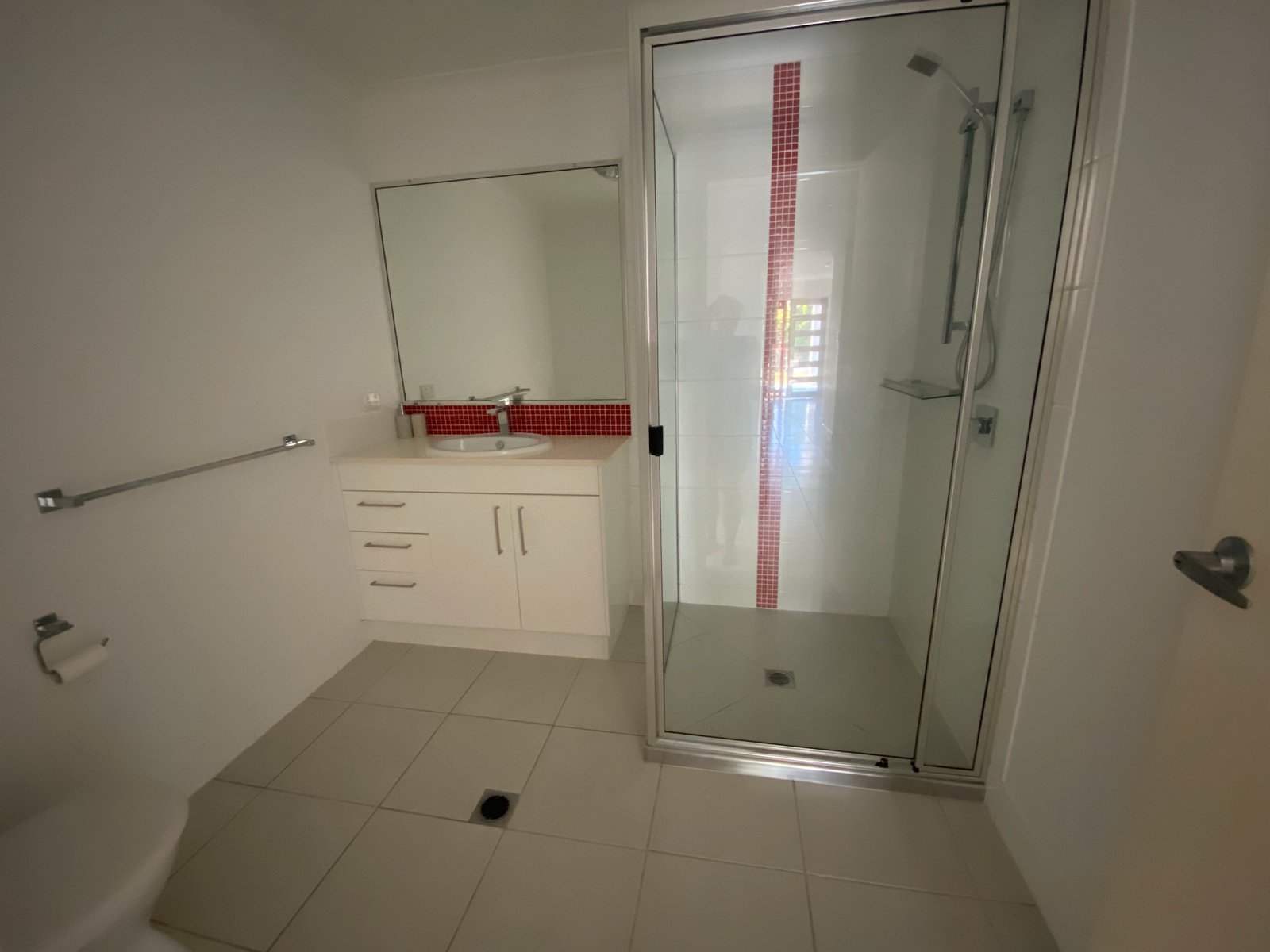 24 Sundowner Road CLINTON 11