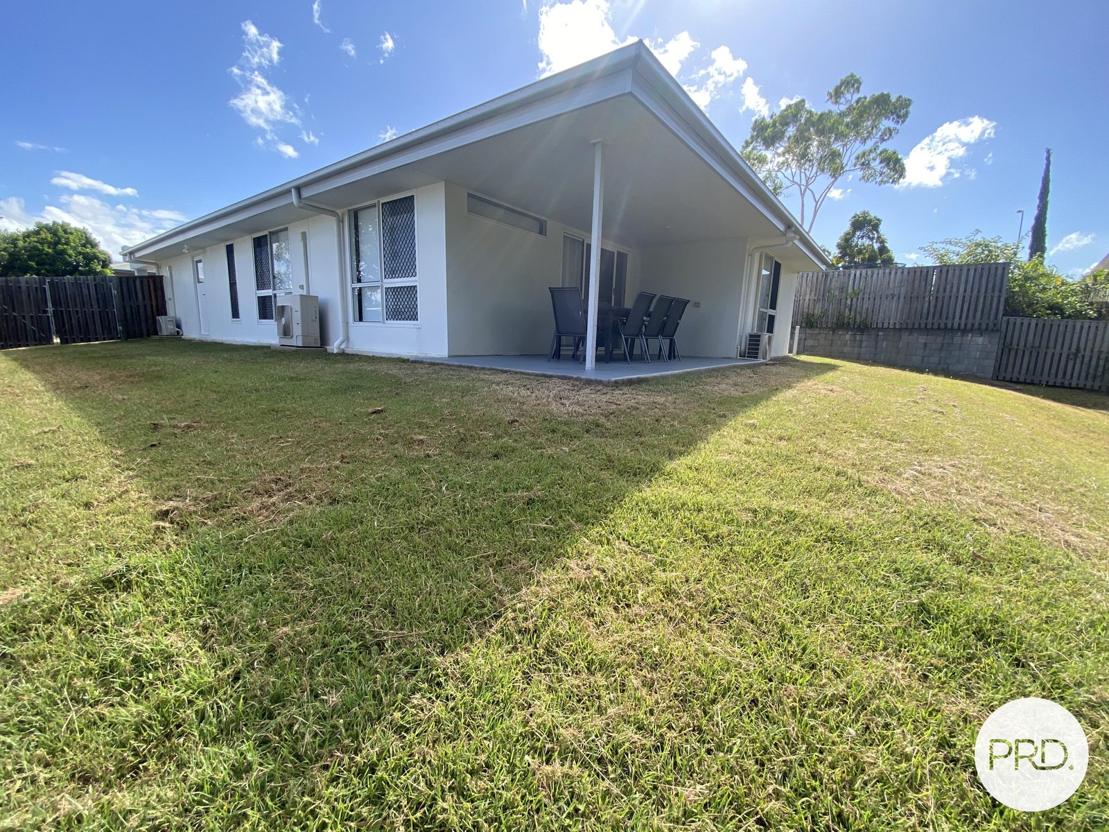 24 Sundowner Road CLINTON 15