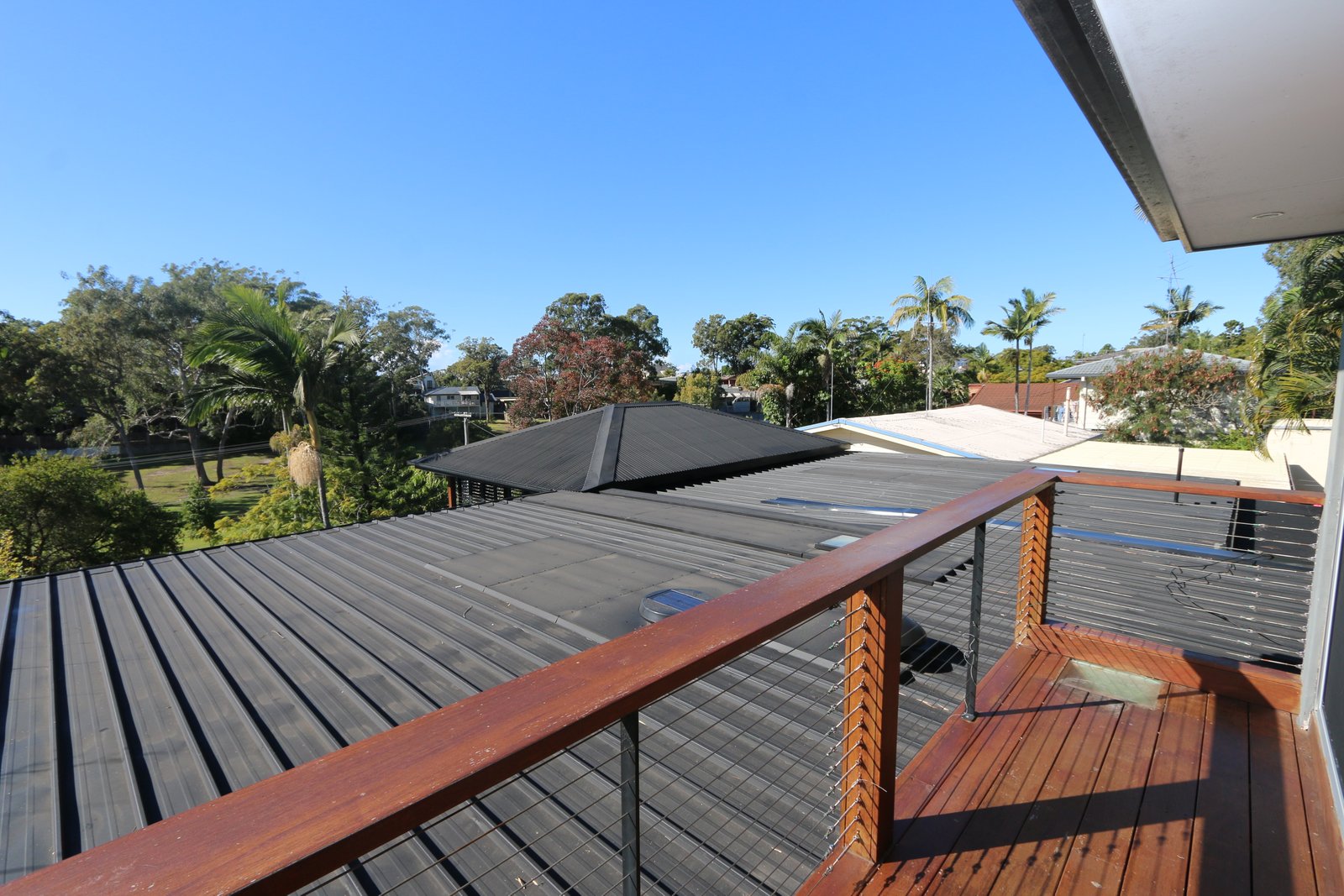 24 Sunvalley Drive ASHMORE 7
