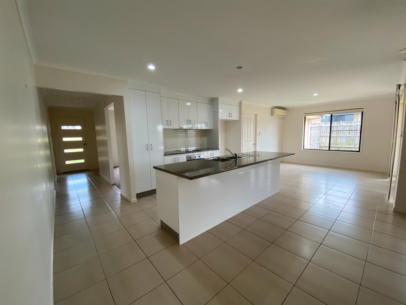 24 SURITA Court BOYNE ISLAND 2