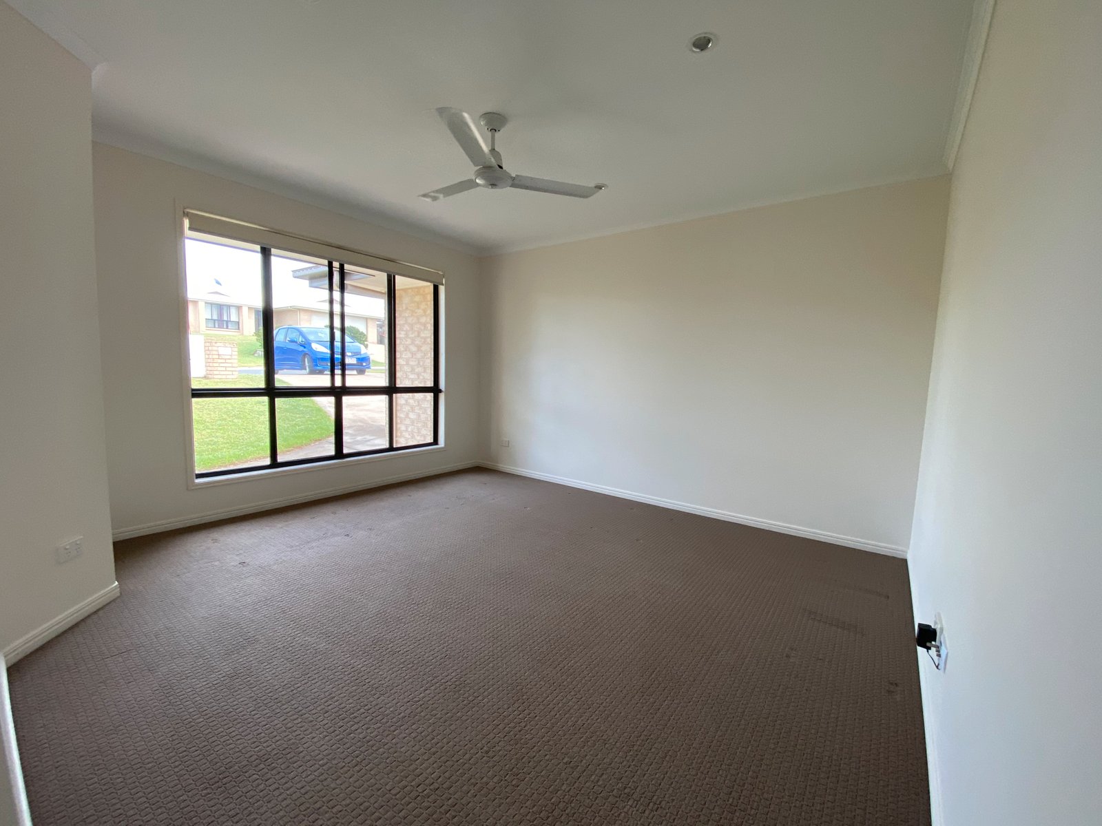 24 SURITA Court BOYNE ISLAND 7