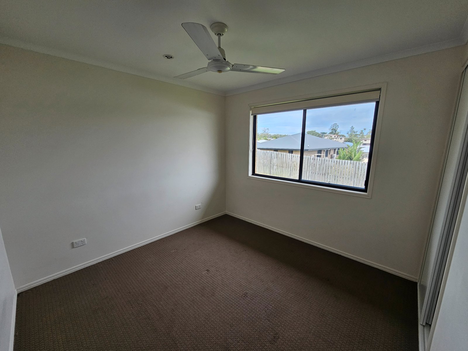 24 SURITA Court BOYNE ISLAND 9