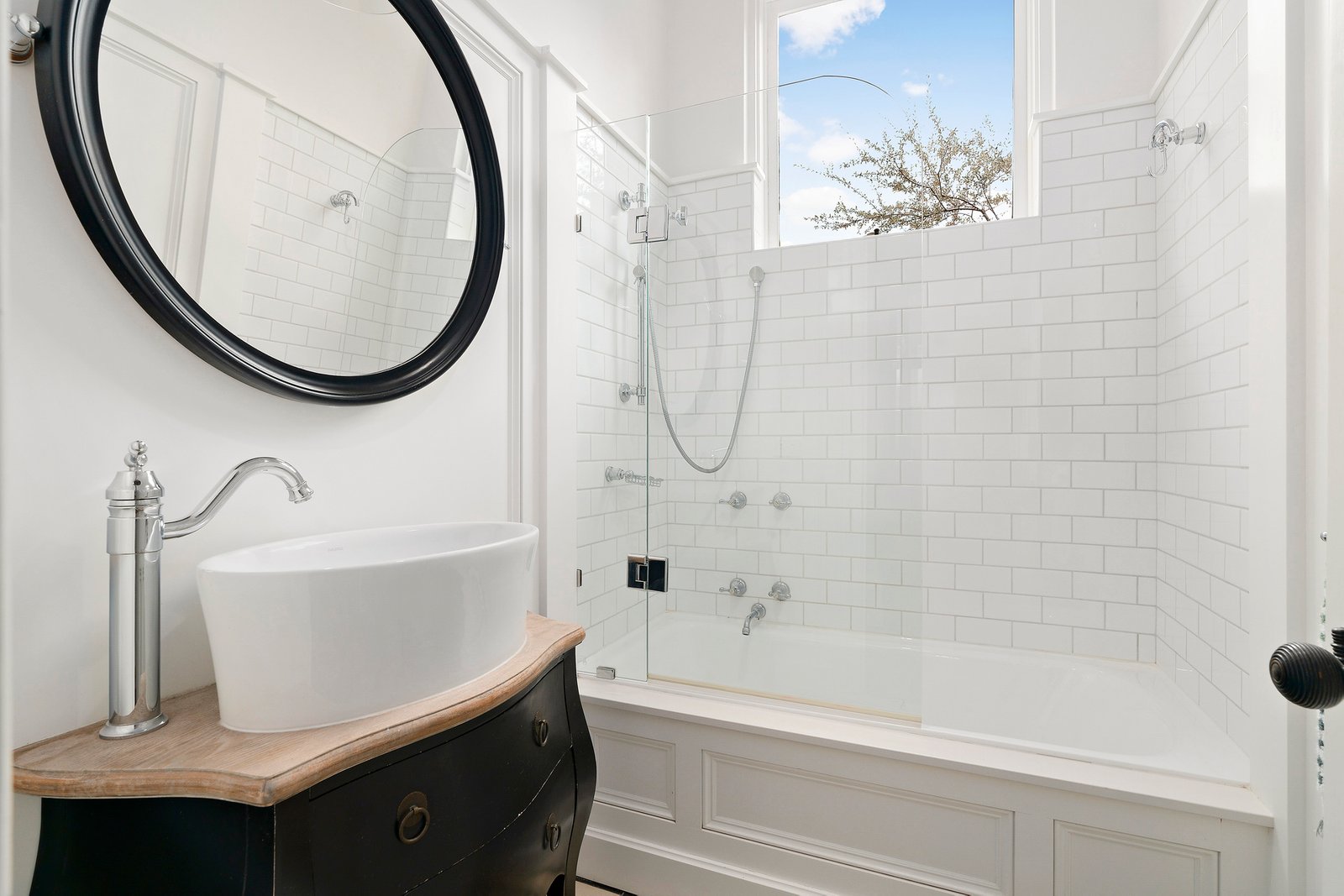 Real Estate and Property in 24 Sycamore Street, Caulfield South, VIC