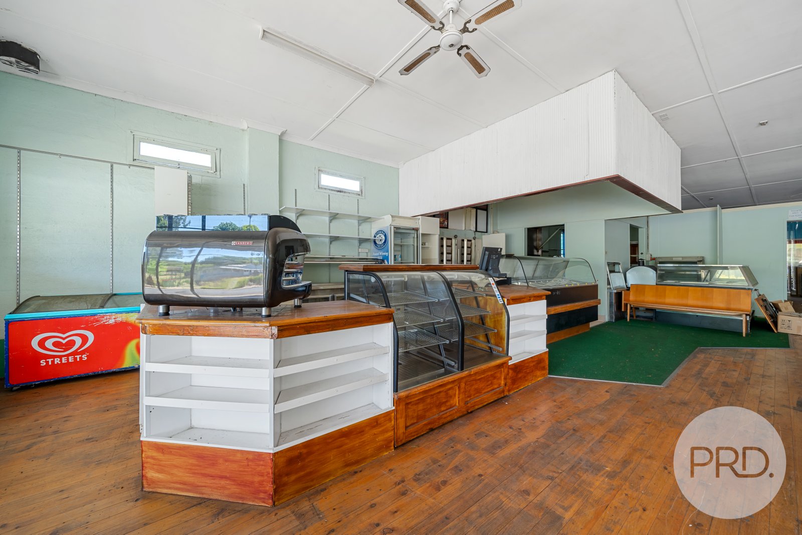 24 Sydney Street TARCUTTA 4